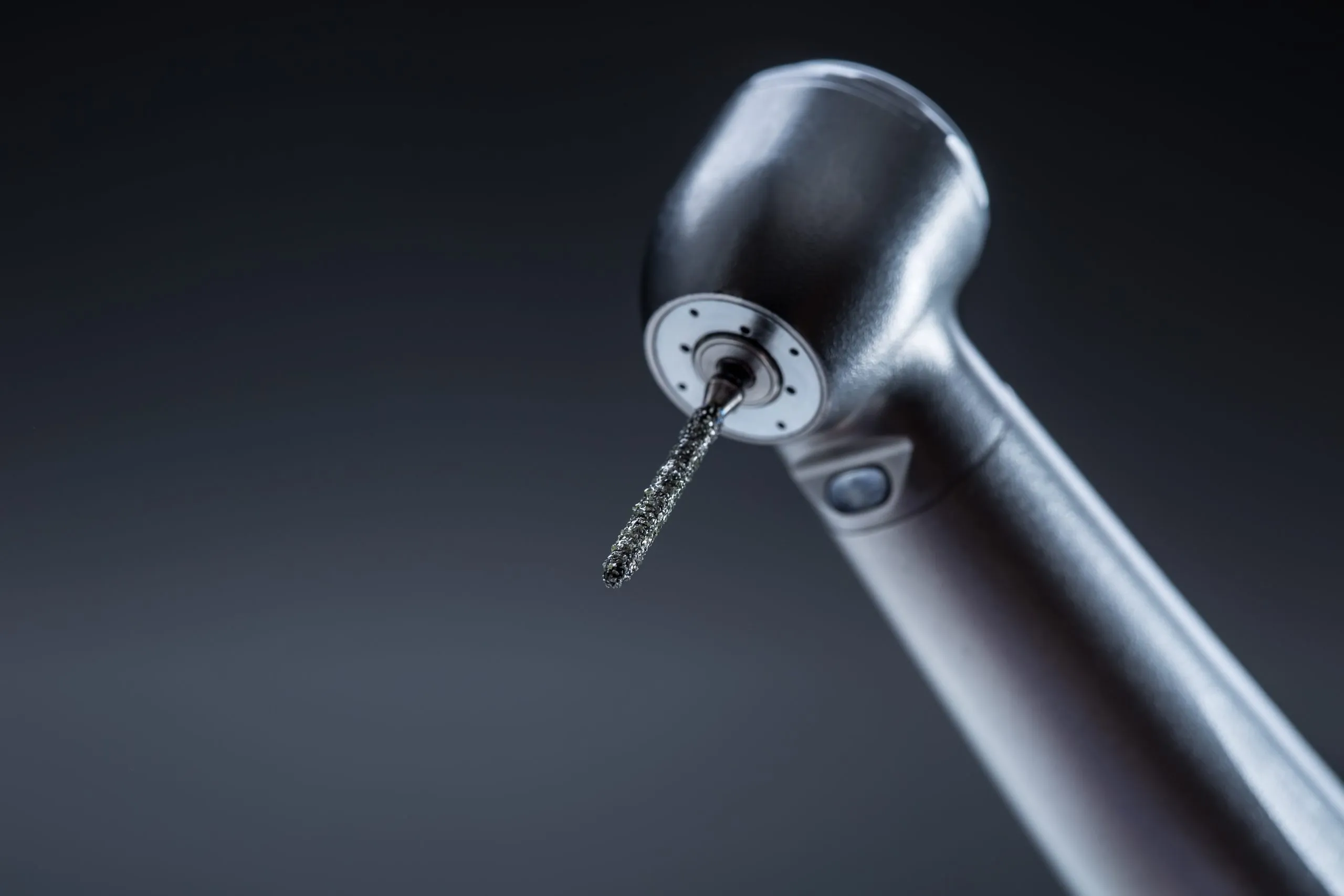 고속 IR 카메라를 활용한 치과용 드릴 최적화로 통증 완화