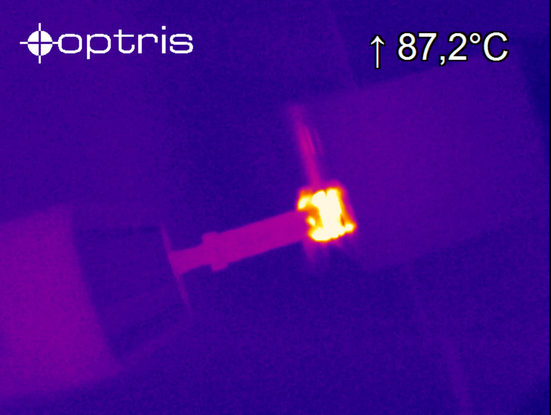 회전 물체의 정밀한 온도 측정을 위한 고속 열화상 카메라
